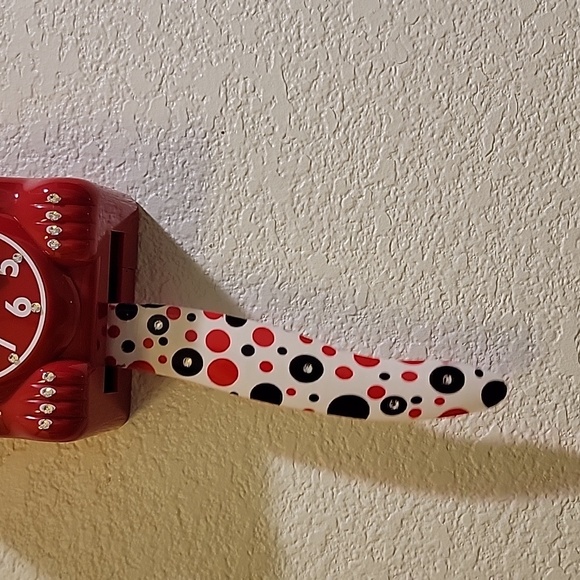 Jeweled Scarlet Red Kit-Cat Klock clock POLKA DOT tail and bow tie - Picture 6 of 6